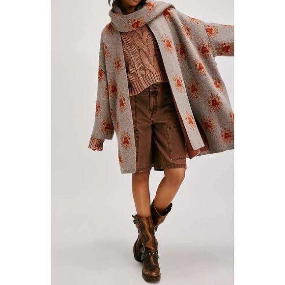 Free People Bali Ayla Scarf Cardi in Autumn Combo MSRP $298 size Small Oversized - Picture 1 of 2